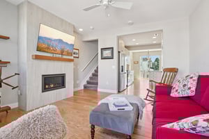 S Valentia St-S2103-013.jpg