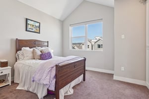 S Valentia St-S2103-024.jpg