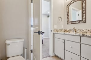 S Valentia St-S2103-031.jpg