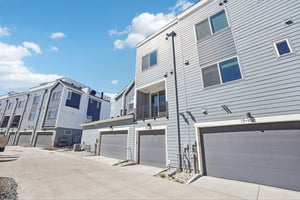 S Valentia St-S2103-044.jpg