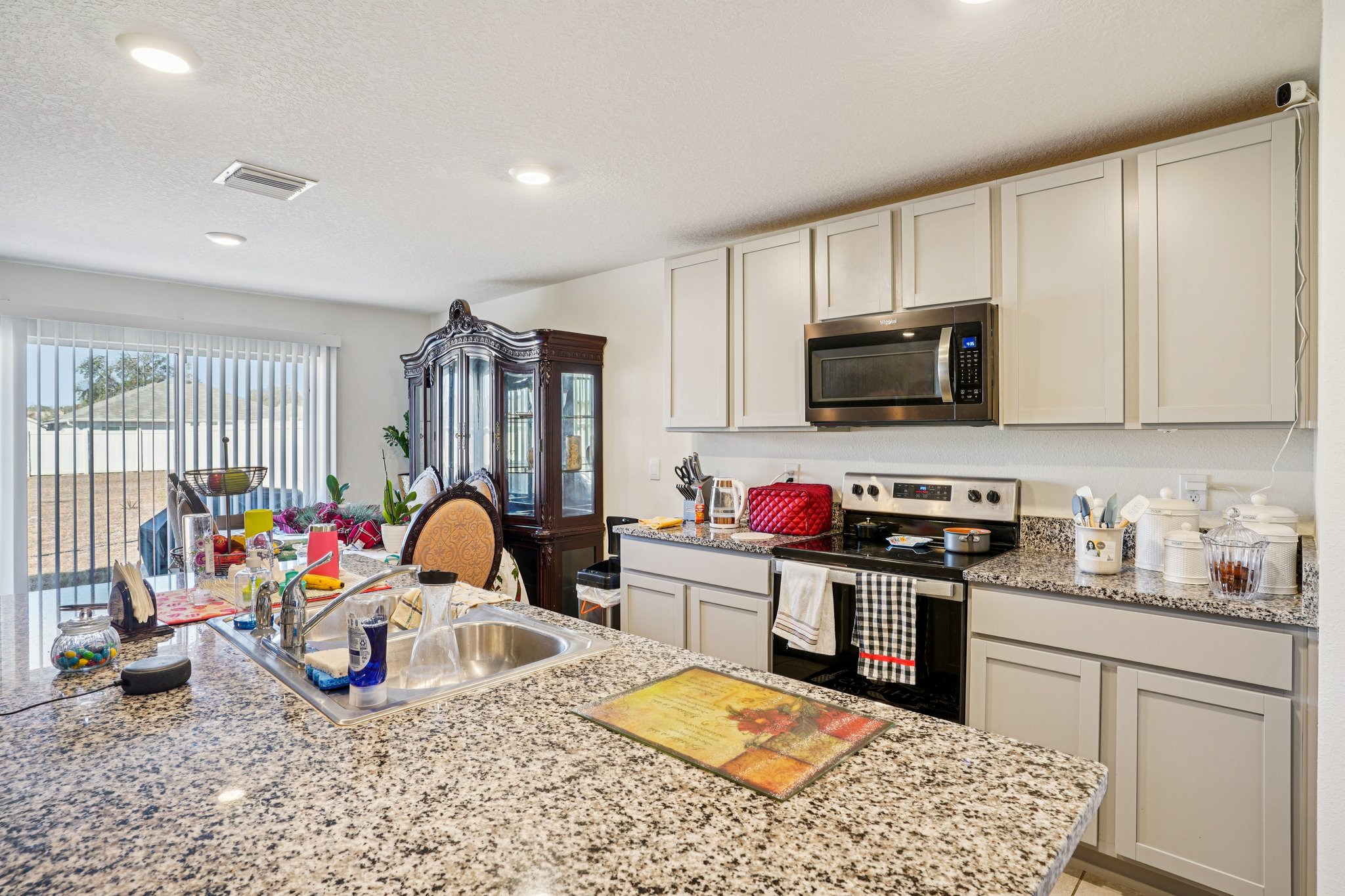 SW 50th Ter-S0702-013.jpg