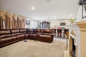 SW 50th Ter-S0702-008.jpg