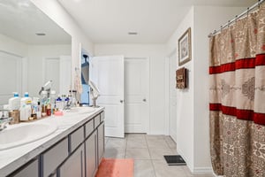 SW 50th Ter-S0702-033.jpg