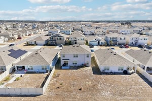 SW 50th Ter-S0702-053.jpg