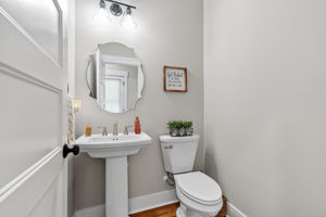  Photo 31