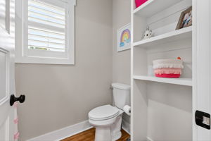  Photo 40
