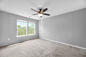 upper bedroom-7