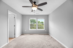 upper bedroom-8