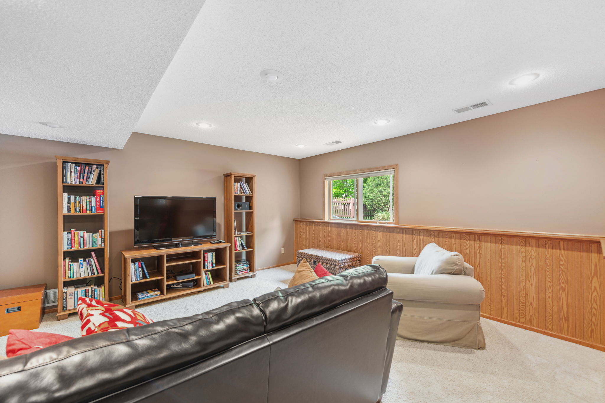 04_Interior