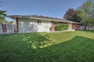  8895 S 540 E, Sandy, UT 84070, US Photo 25