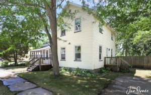  Photo 42