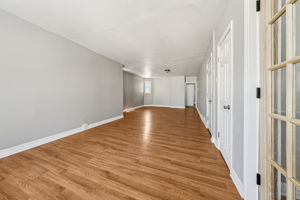 Albany St Unit 2 Second Floor-S0502-002