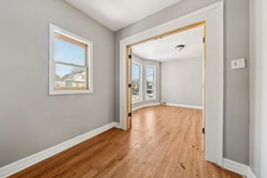 Albany St Unit 2 Second Floor-S0502-020