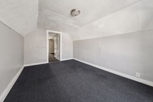 Albany St Unit 3 Third Floor-S0502-009