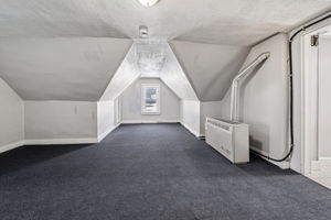 Albany St Unit 3 Third Floor-S0502-010