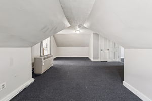 Albany St Unit 3 Third Floor-S0502-015