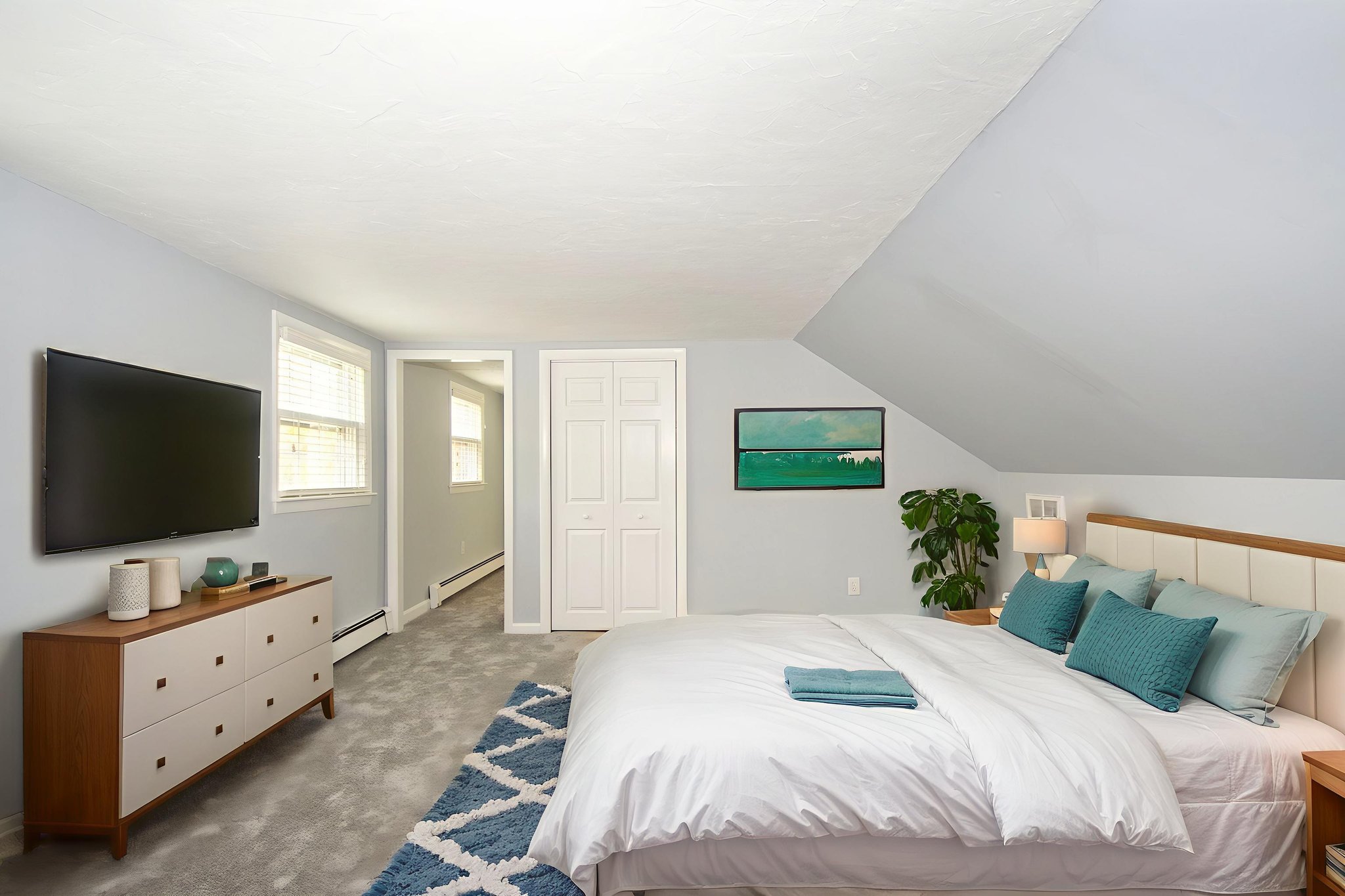 DSC_4498_HR virtually staged.jpeg