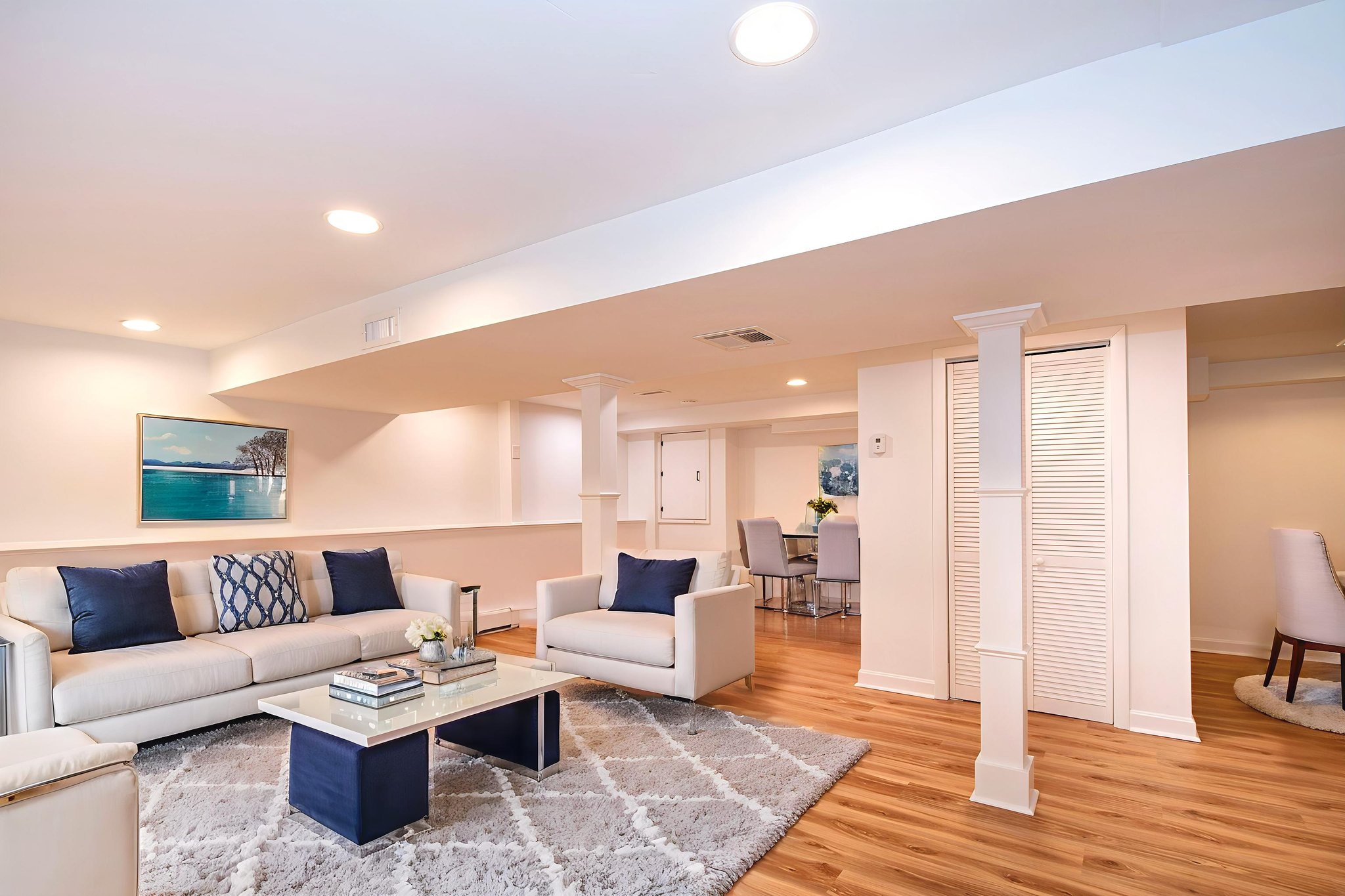 DSC_4508_HR virtually staged.jpeg