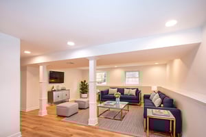 DSC_4513_HR virtually staged.jpeg