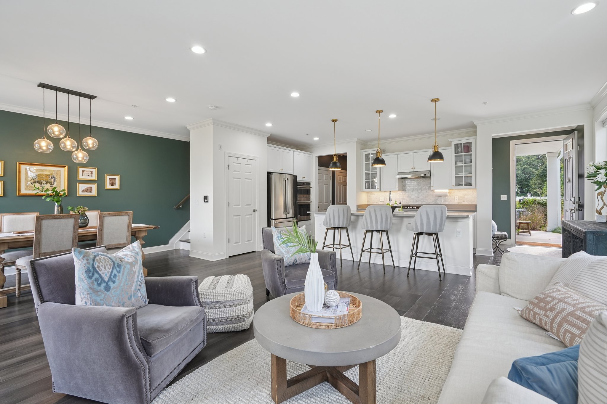 An open floor plan made for connection. Whether you’re cooking, dining, or relaxing, the heart of the home keeps everyone together and the conversation flowing.