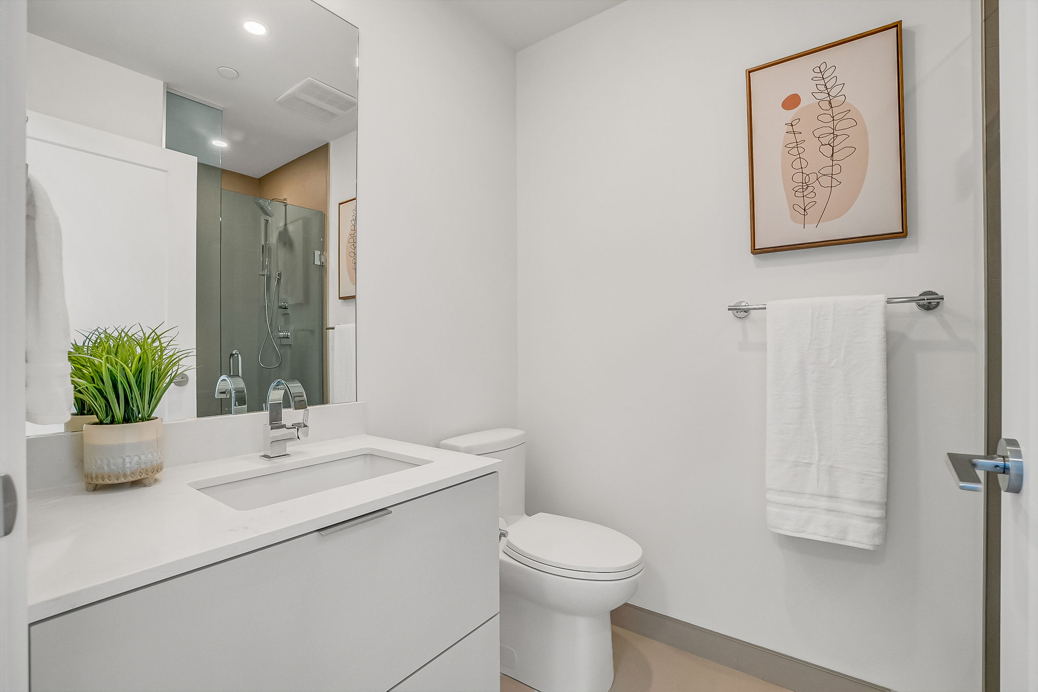 32_primary ensuite-1