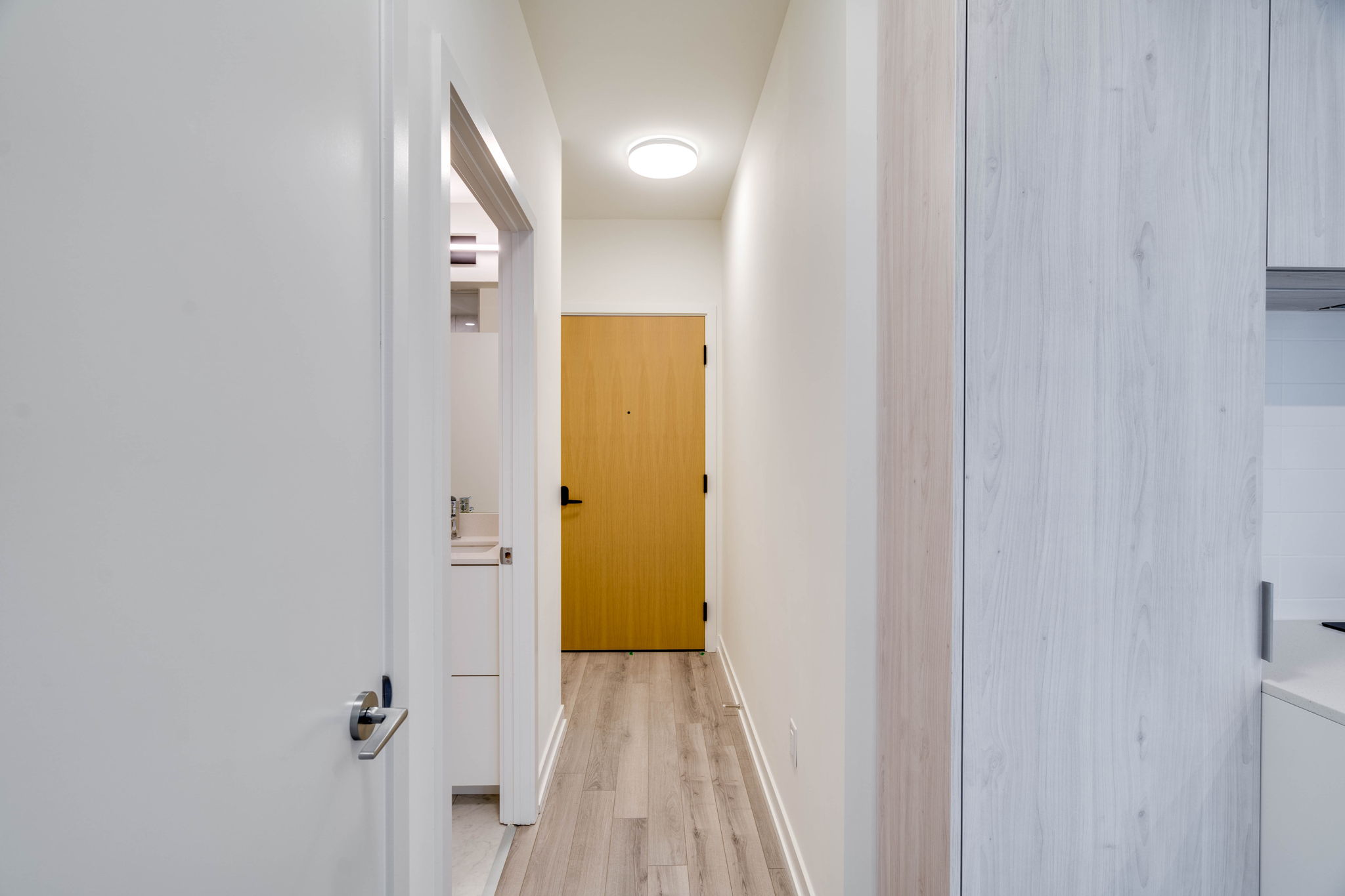 89 Church St Unit 1001 Toronto, ON M5C 2G3