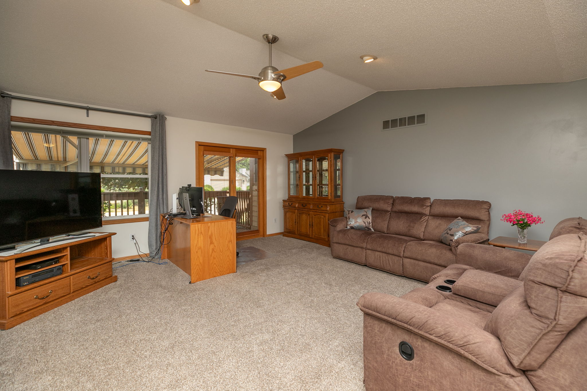 05-Living Room