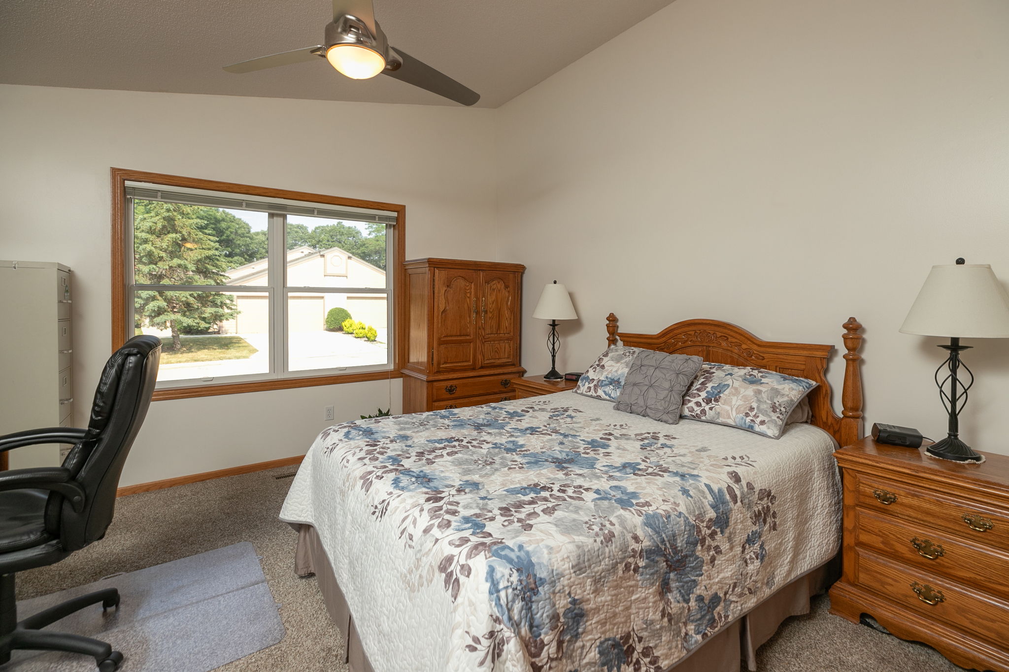 14-Master Bedroom