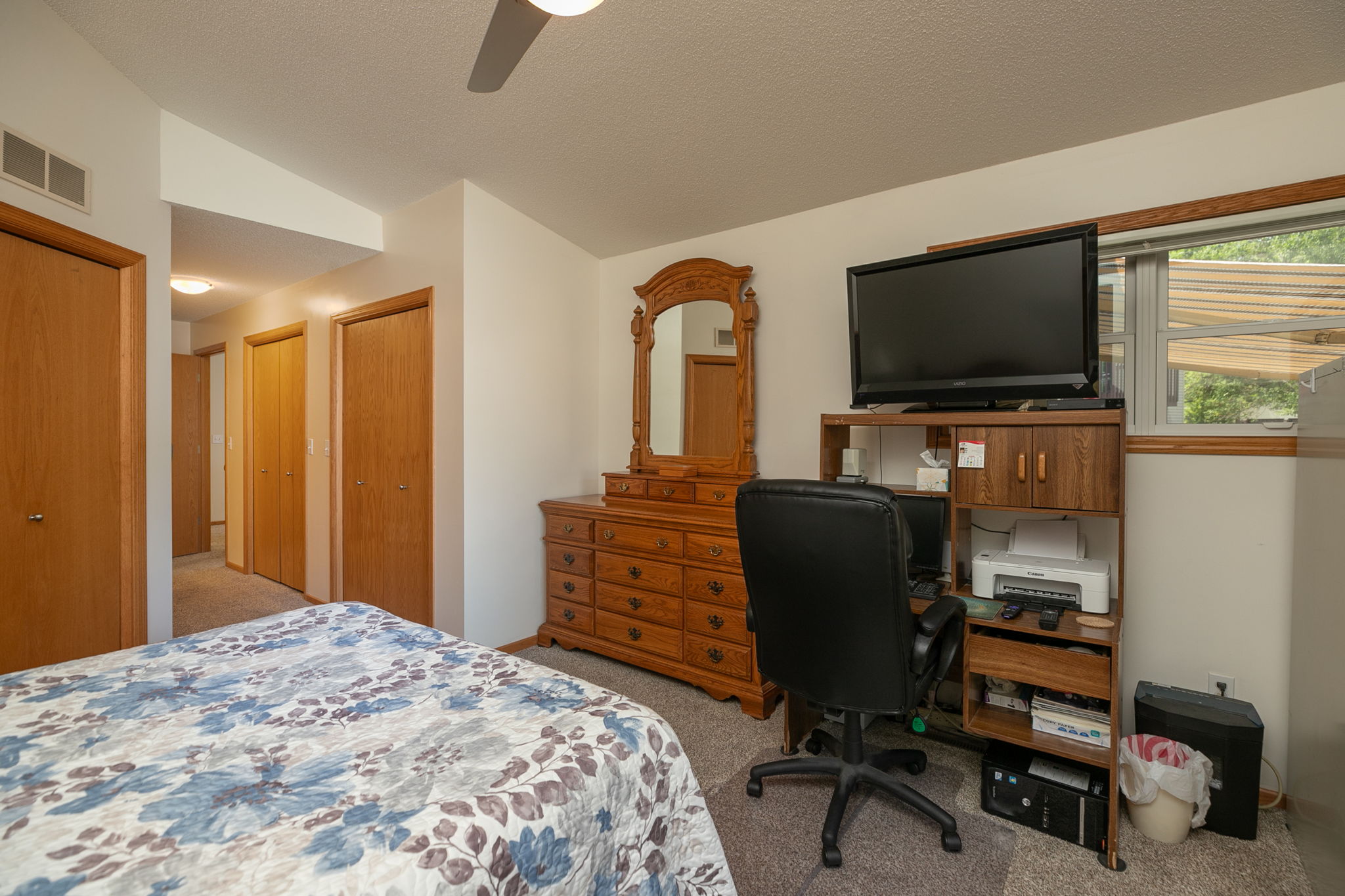 16-Master Bedroom