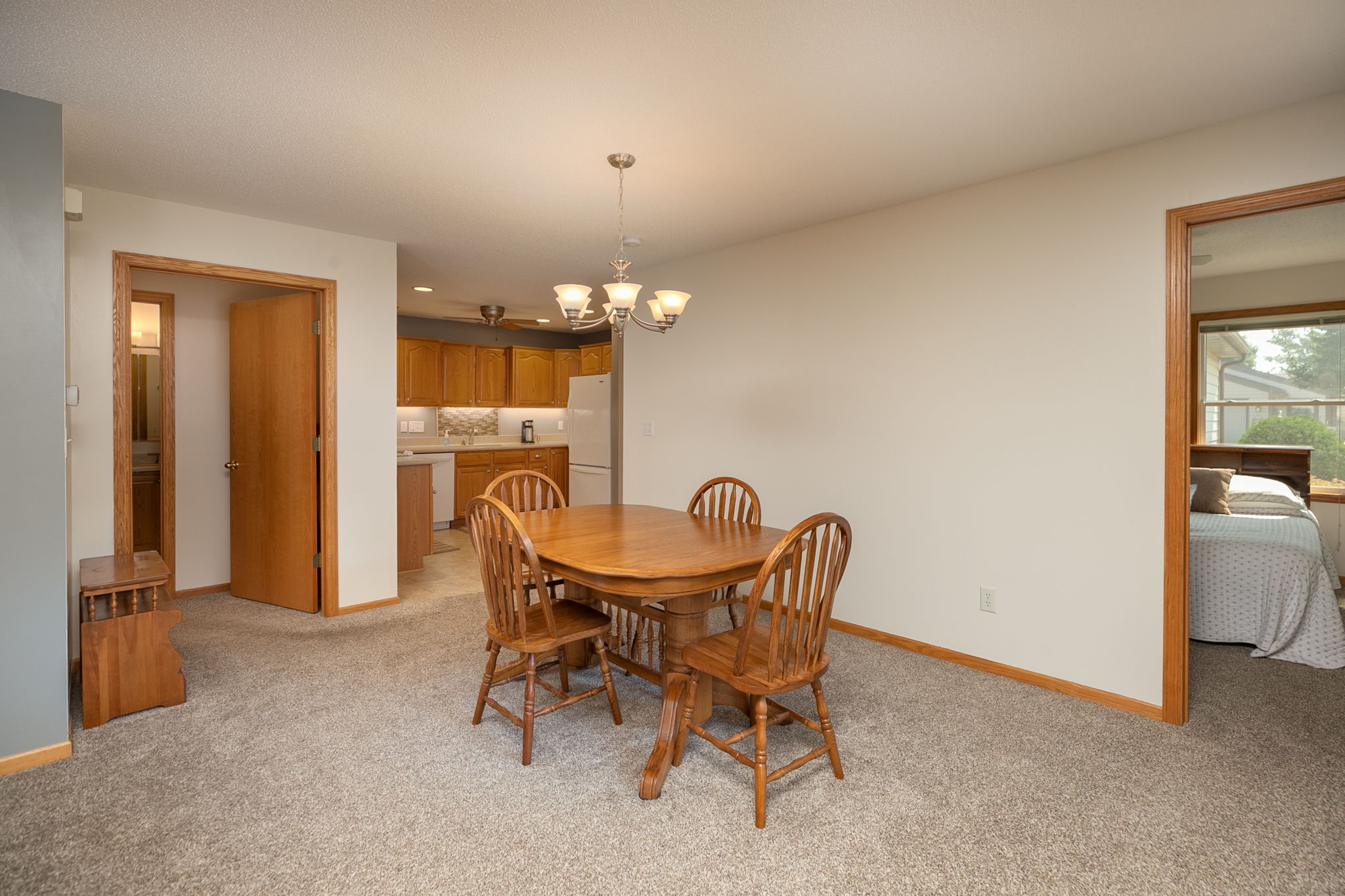 09-Dining Room