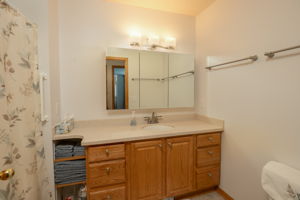 17-Master Bath