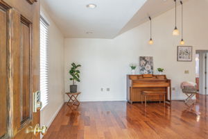 007_ 89 Hatton Ave