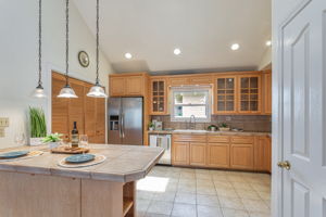 015_ 89 Hatton Ave
