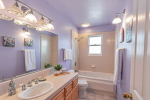 039_ 89 Hatton Ave