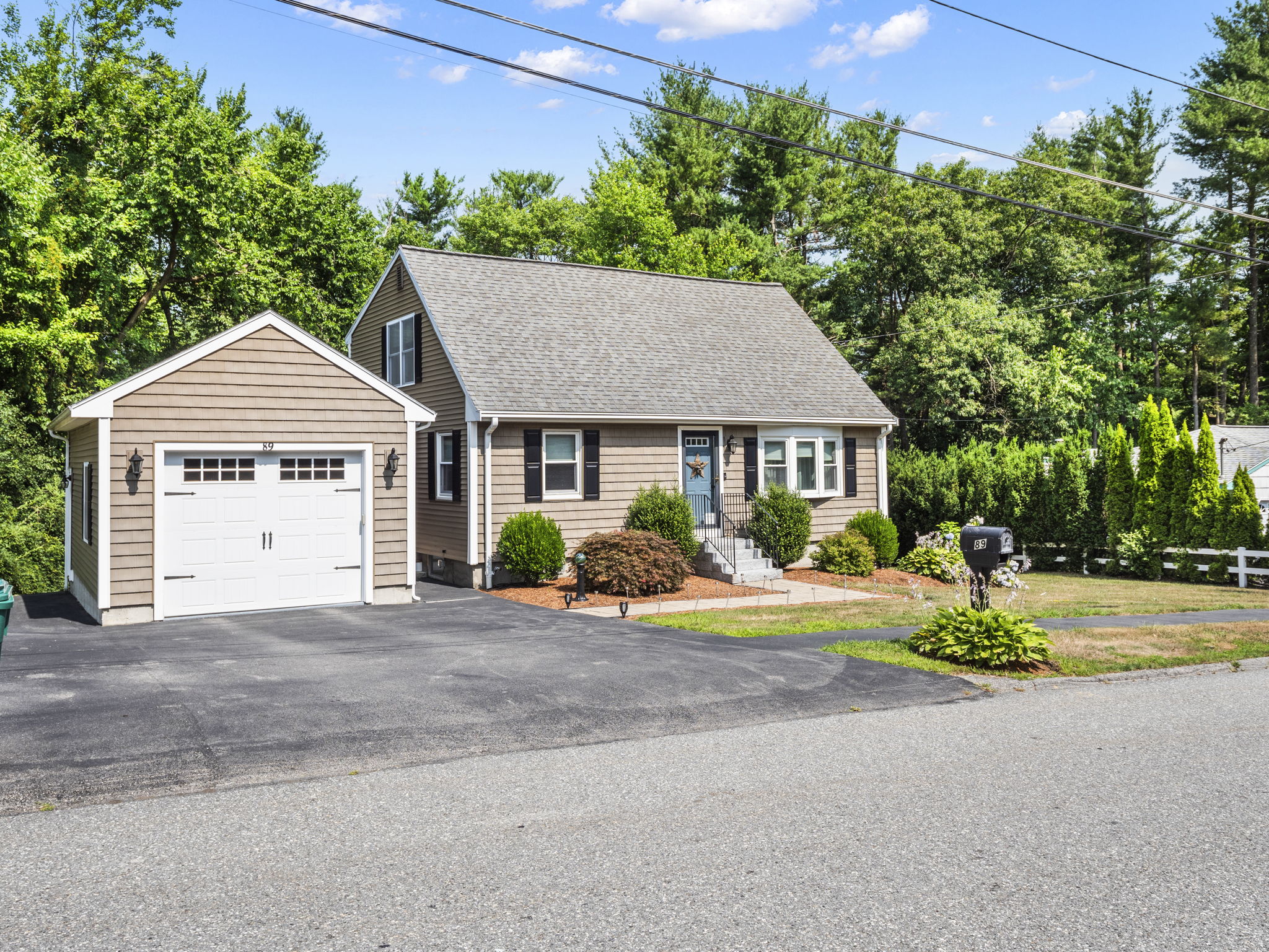 89 Rosewood Ave, Billerica, MA 31