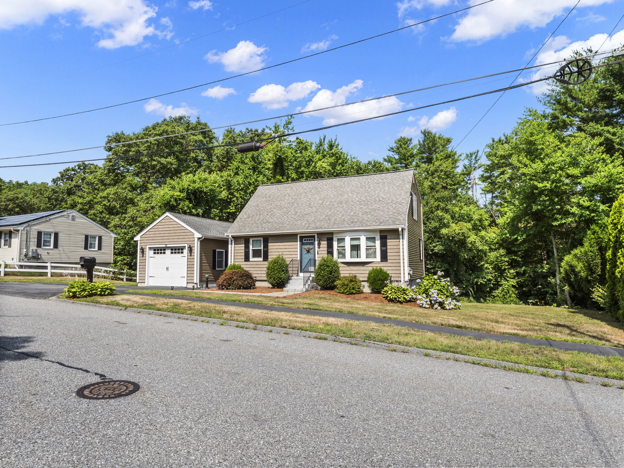 89 Rosewood Ave, Billerica, MA 33