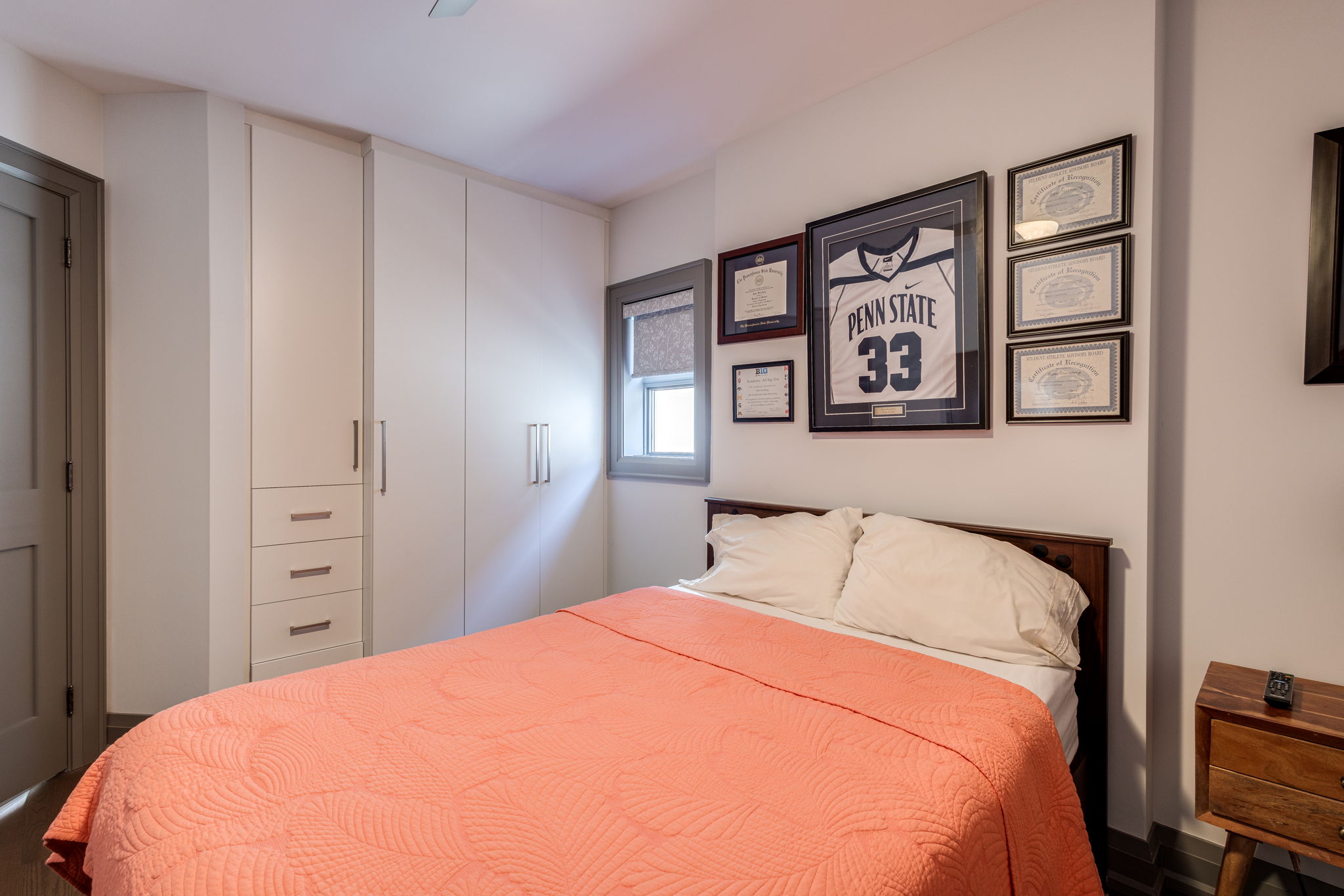Toronto property showcase — delivered property photograph 22