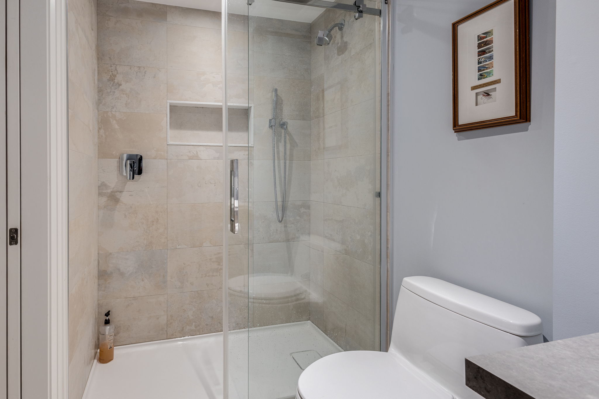 Toronto property showcase — delivered property photograph 37