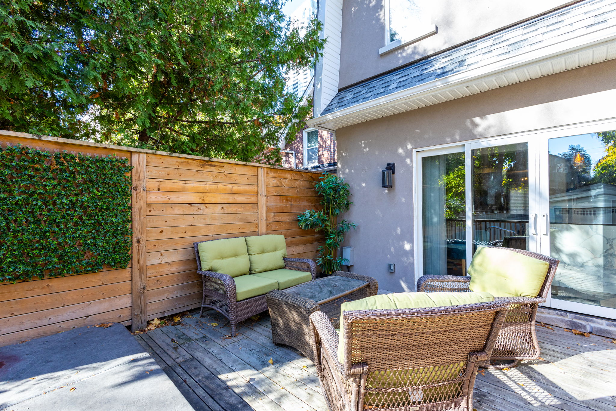 Toronto property showcase — delivered property photograph 44