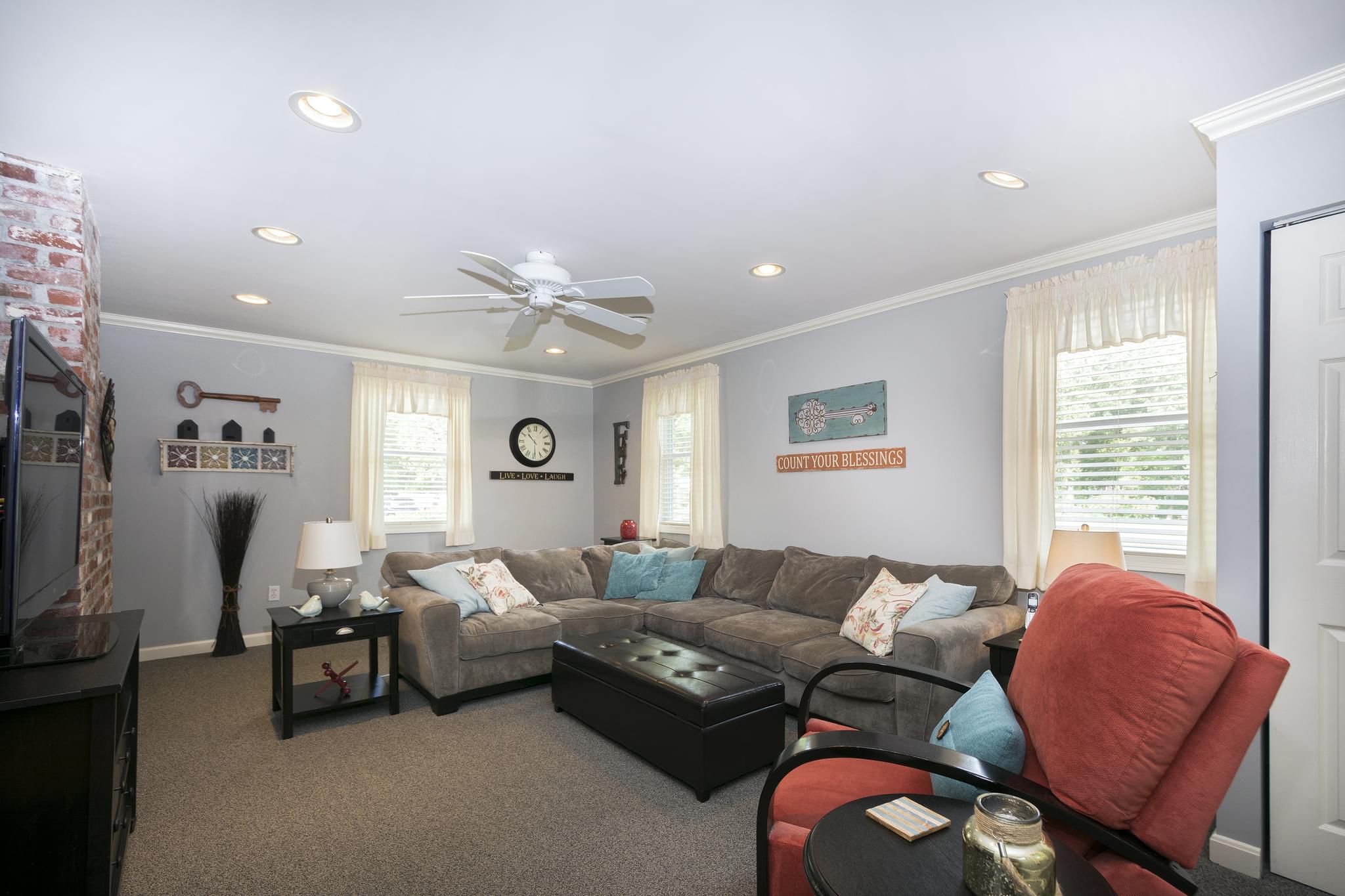  89 Washington Terrace, Whitman, MA 02382, US Photo 30