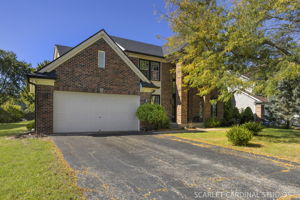  Photo 0