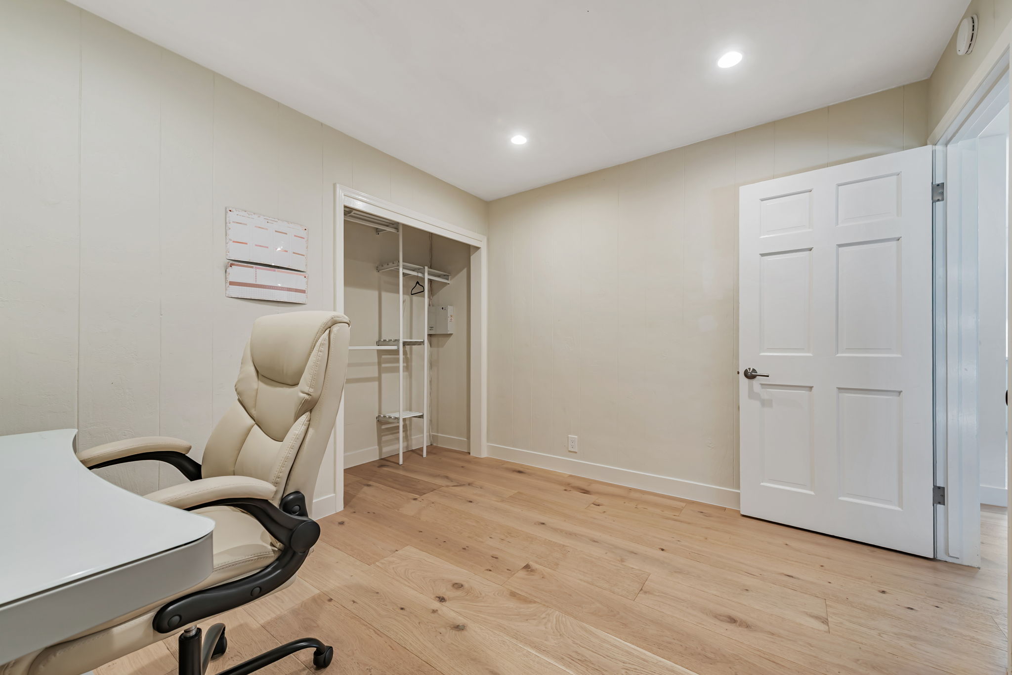 024_890 Wainwright Dr