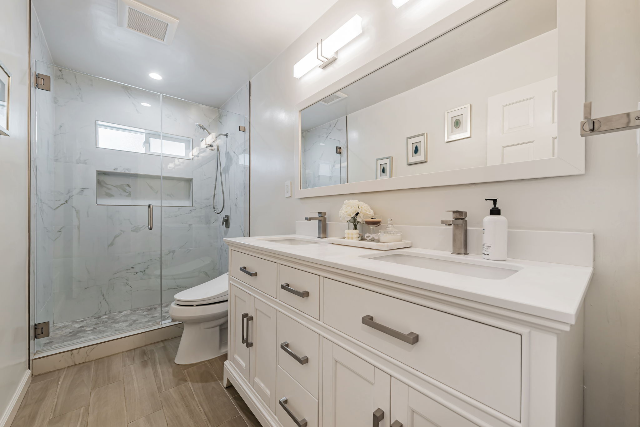 034_890 Wainwright Dr