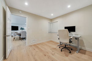 023_890 Wainwright Dr