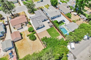 014_AERIAL_ 890 Wainwright Dr