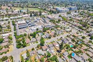 016_AERIAL_ 890 Wainwright Dr