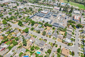 018_AERIAL_ 890 Wainwright Dr