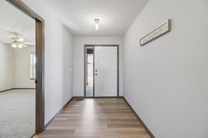 8901 Kinzie St_003.jpg