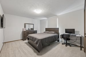 8901 Kinzie St_021.jpg