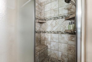  Photo 34